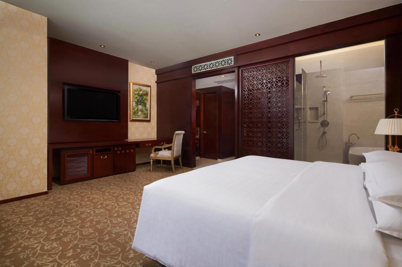 Sheraton Chongqing Hotel Luaran gambar
